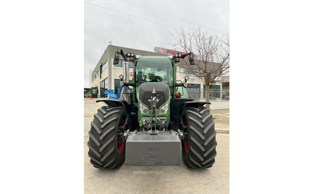 Fendt 716 VARIO S4 PROFI PLUS D'occasion - 1