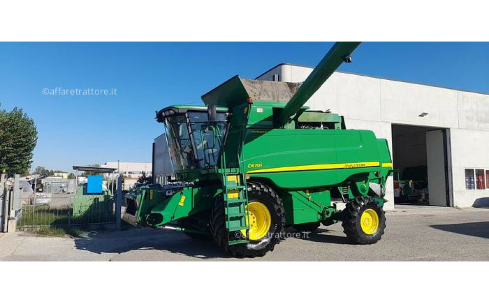 John Deere C670 D'occasion - 5