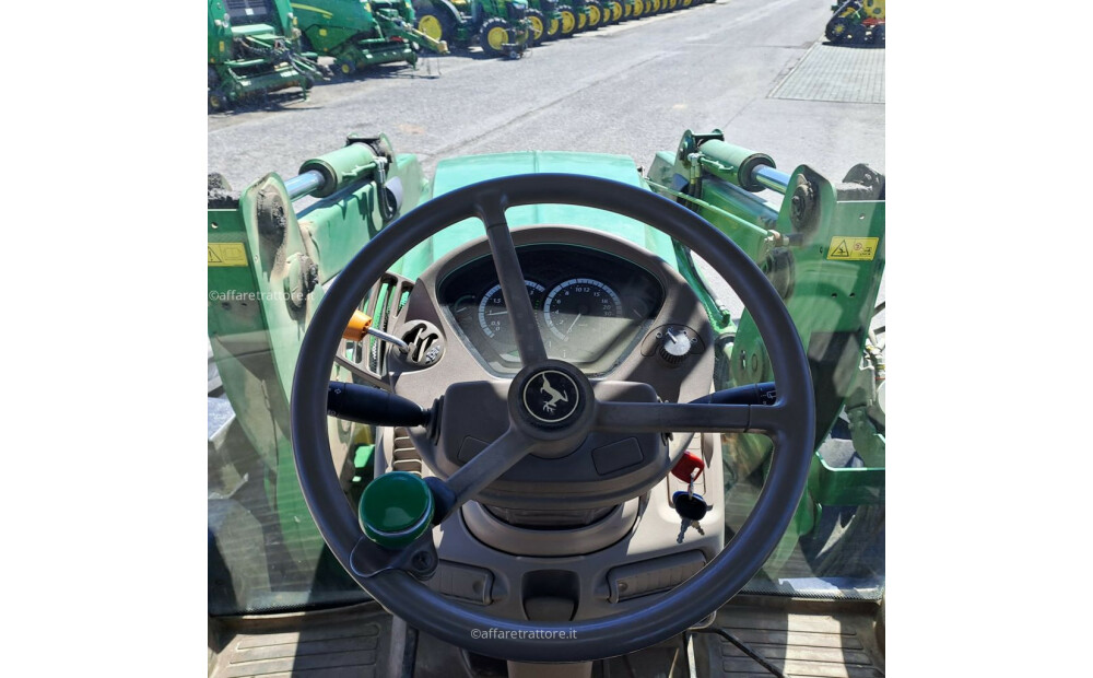 John Deere 6125R Usagé - 9