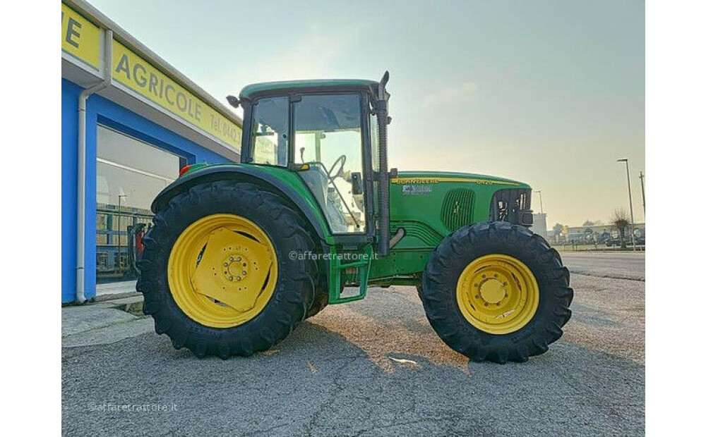 John Deere 6420 d'occasion - 3