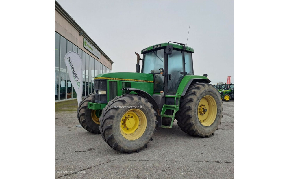 John Deere 7700 d'occasion - 2