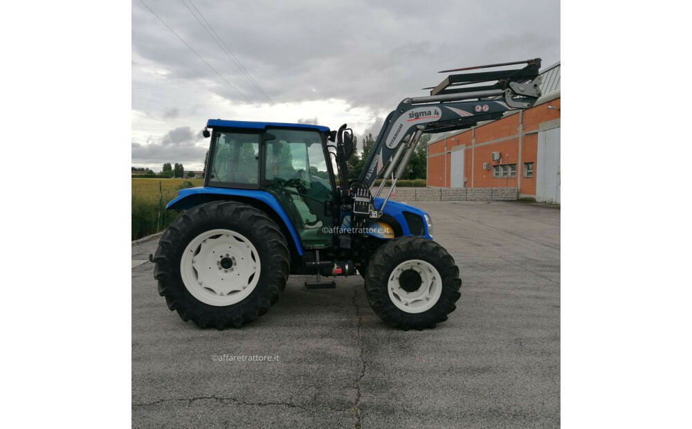 New Holland TL100A Usato - 4