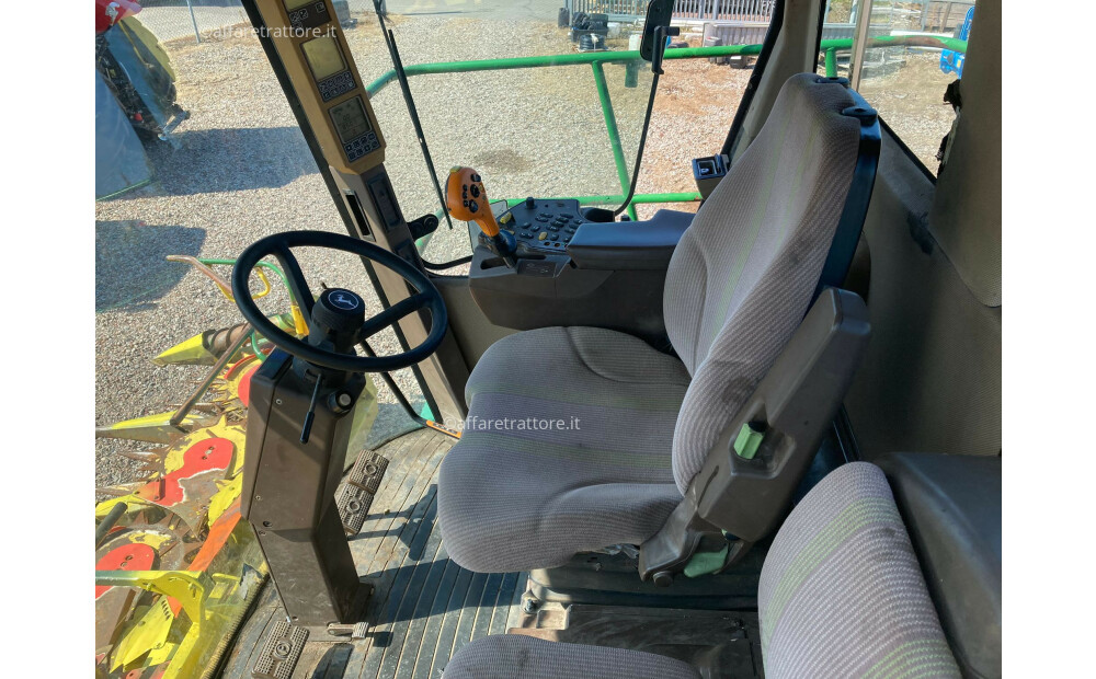 John Deere 7300 Usato - 8