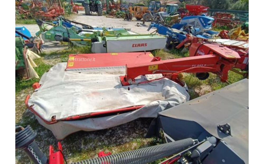 Kuhn 243 R LIFT CONTROL d'occasion - 3