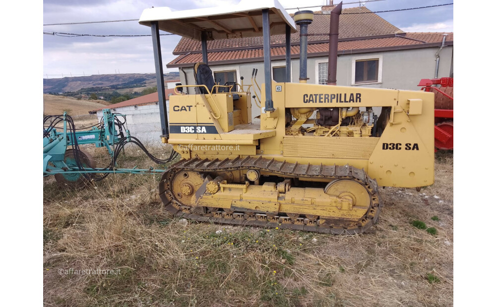 Caterpillar D3C SA Usato - 3