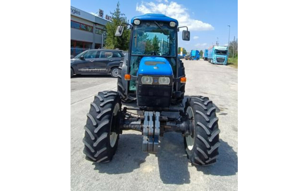 New Holland TNF 95 d'occasion - 6