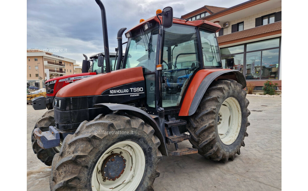 New Holland TS90 D'occasion - 1