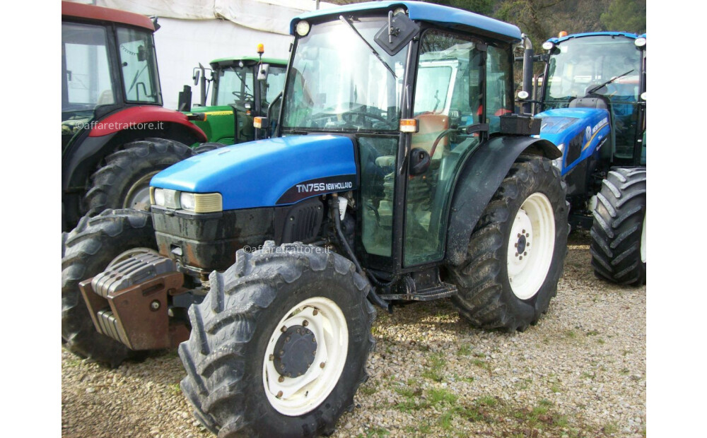 New Holland TN75S d'occasion - 1