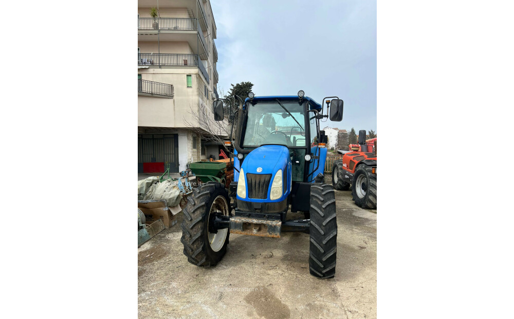 New Holland TL100 D'occasion - 2