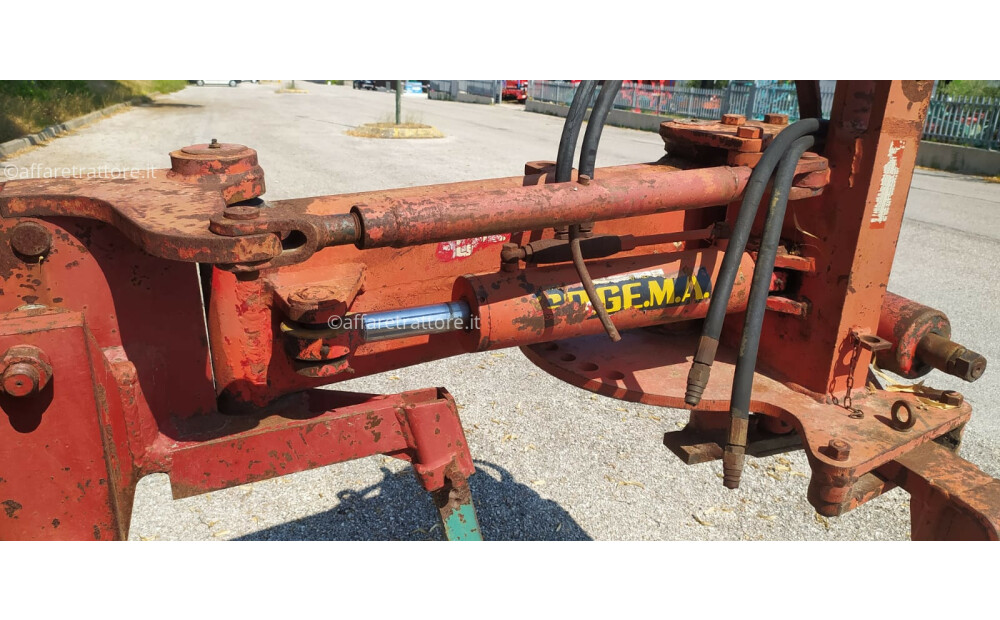 Aratro trivomere Sogema SOGEMA DUPAO 130 SIB Usato - 6