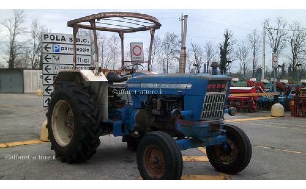 TRACTEUR AGRICOLE FORD 5000 D'OCCASION - 1