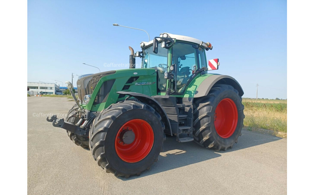 Fendt 828. D'occasion - 2