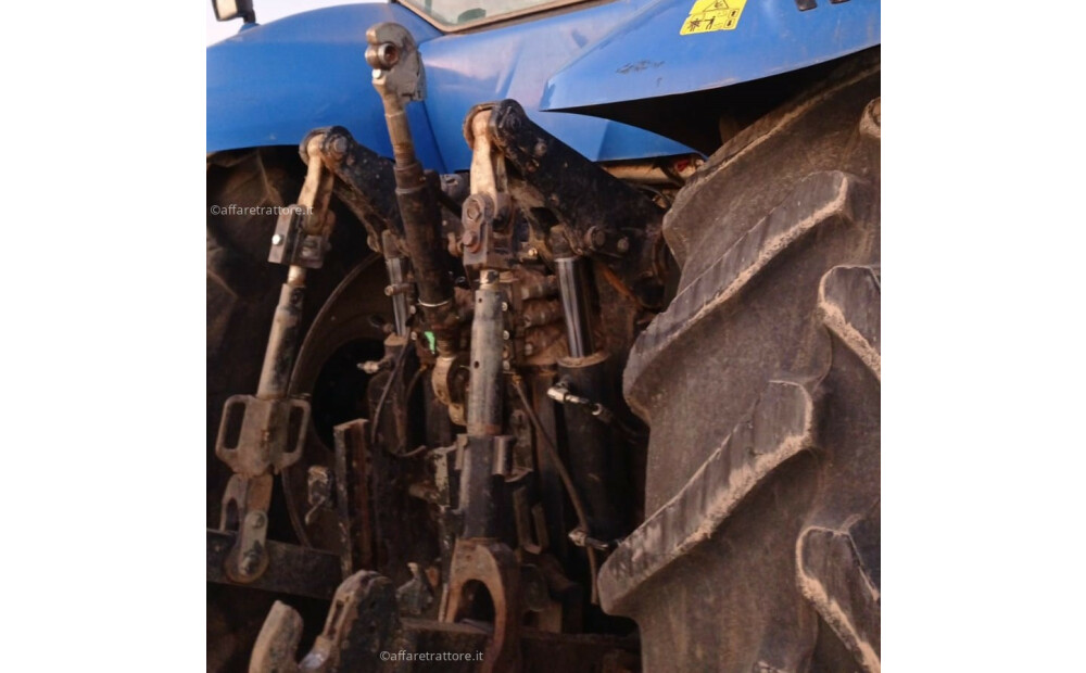 New Holland T8040 Usato - 2