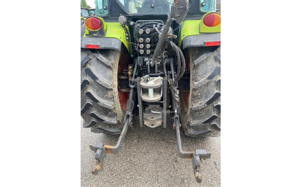 Tracteur CLAAS NEXOS 240 VL / 180 - 6