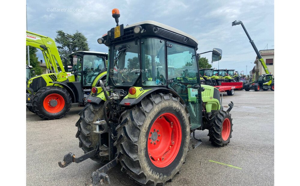 Trattore CLAAS NEXOS 240 VL - 7