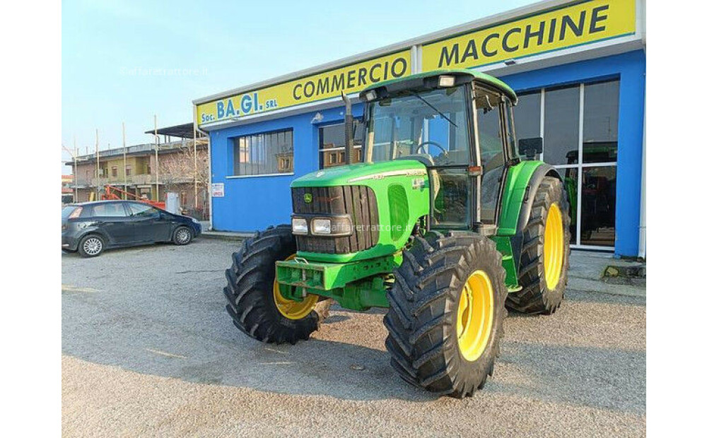 John Deere 6420 d'occasion - 11