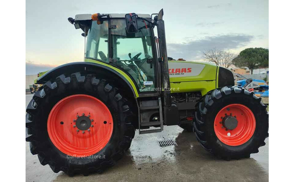 Claas ARES 836 D'occasion - 1