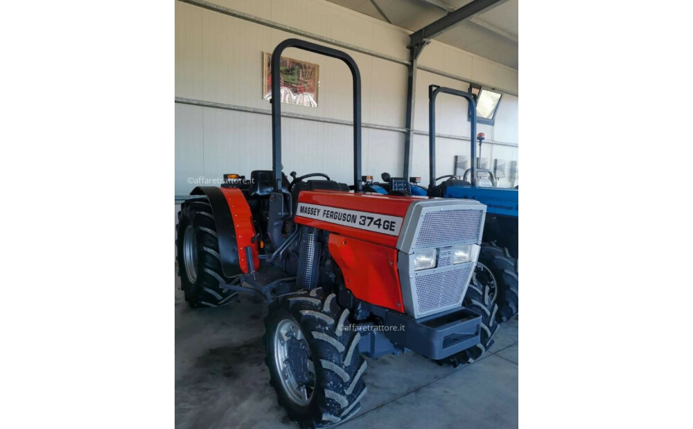 Massey Ferguson 374GE D'occasion - 2