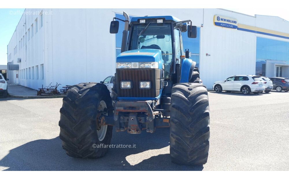 New Holland 8770 D'occasion - 8