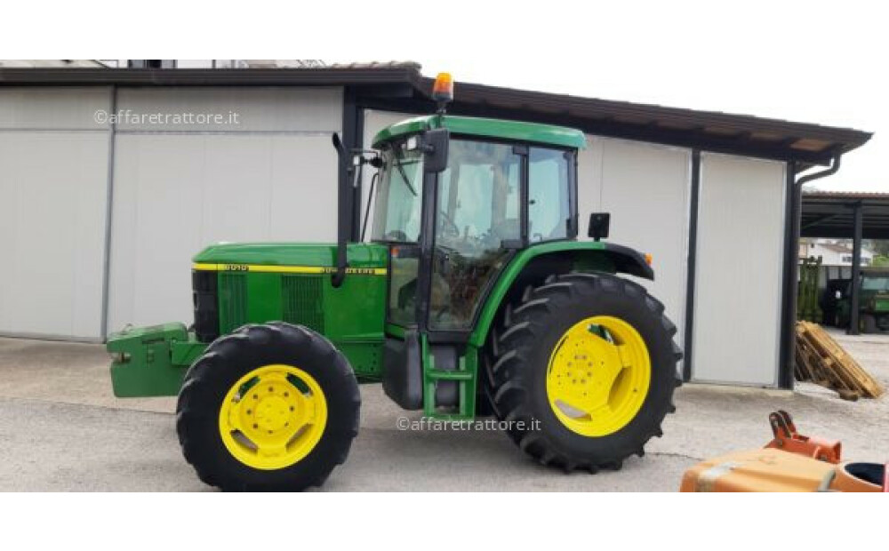 John Deere 6010 D'occasion - 2