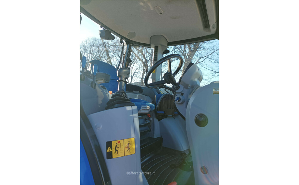 New Holland T5 . 115 Electro Command Usato - 10