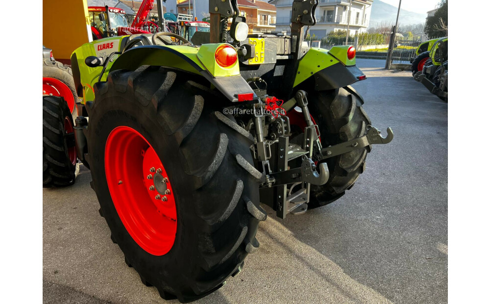 Claas ELIOS 240 D'occasion - 2