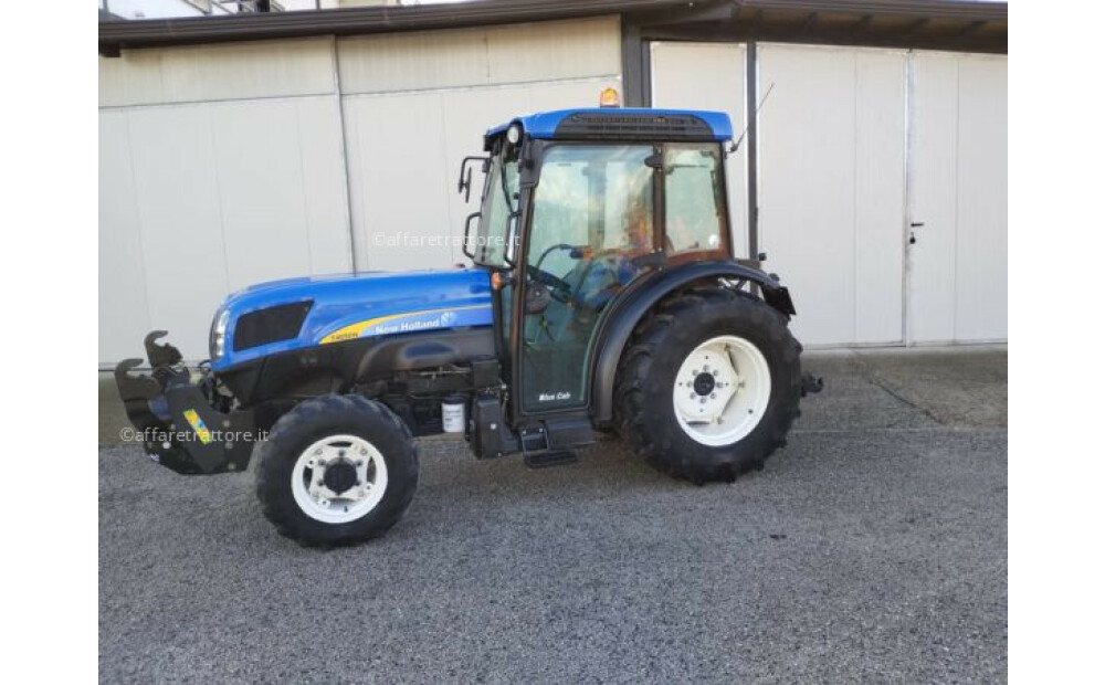 New Holland T4050 N D'occasion - 12