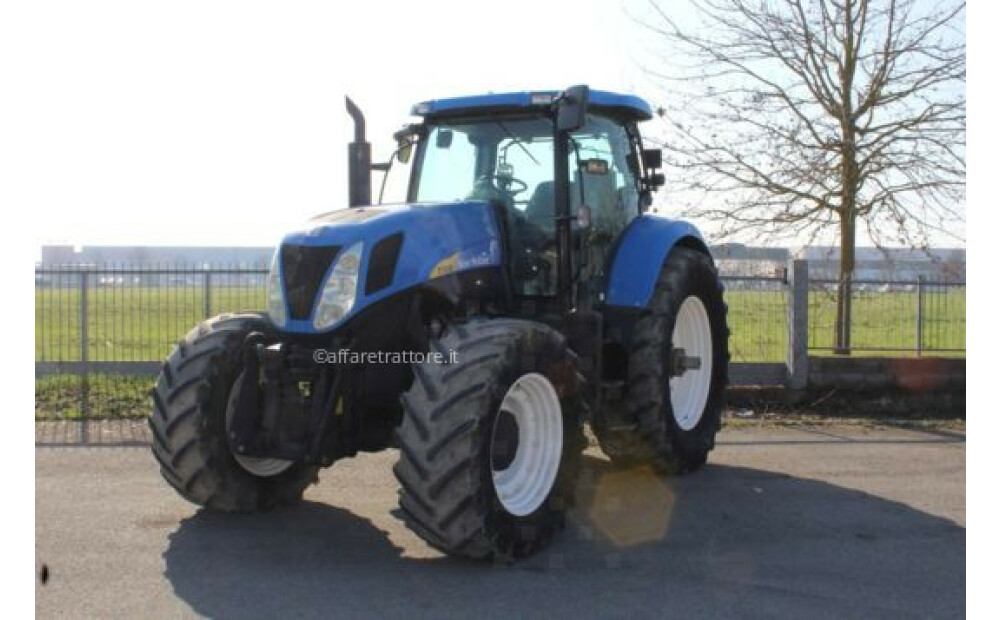 New Holland T7030 D'occasion - 4