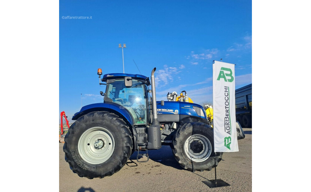 New Holland T7.270 AUTOCOMMAND BLUE POWER Usagé - 4