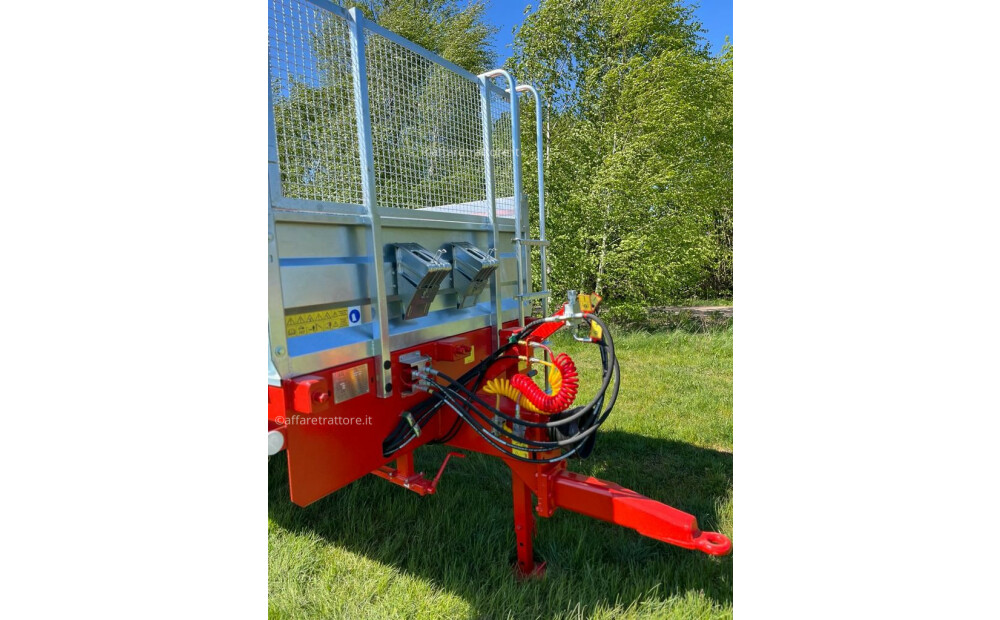 Roltrans Miststreuer / Manure spreader / Épandeur à fumier / Spandiletame / Разбрасыватель органических удобрений / Rozrzutnik obornika N250/32 JAMNIK 8 t Nowy - 9