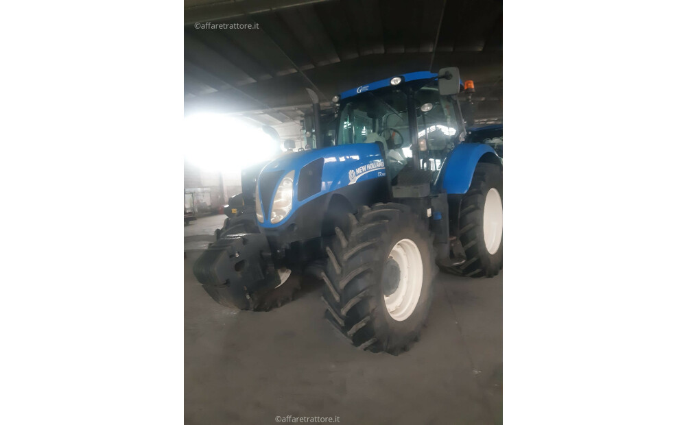 New Holland T7.200 D'occasion - 1