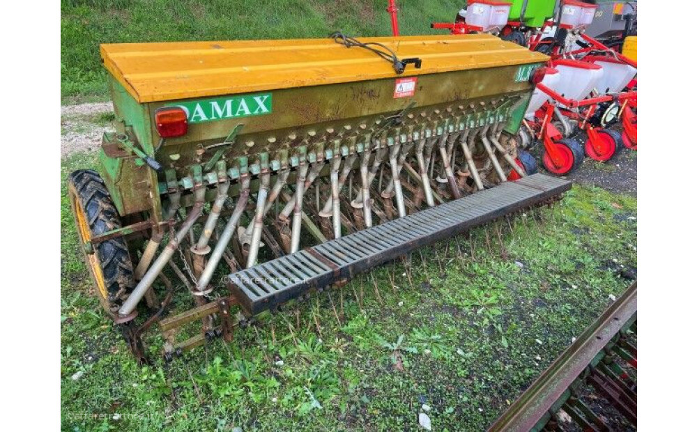 Damax 300 d'occasion - 2