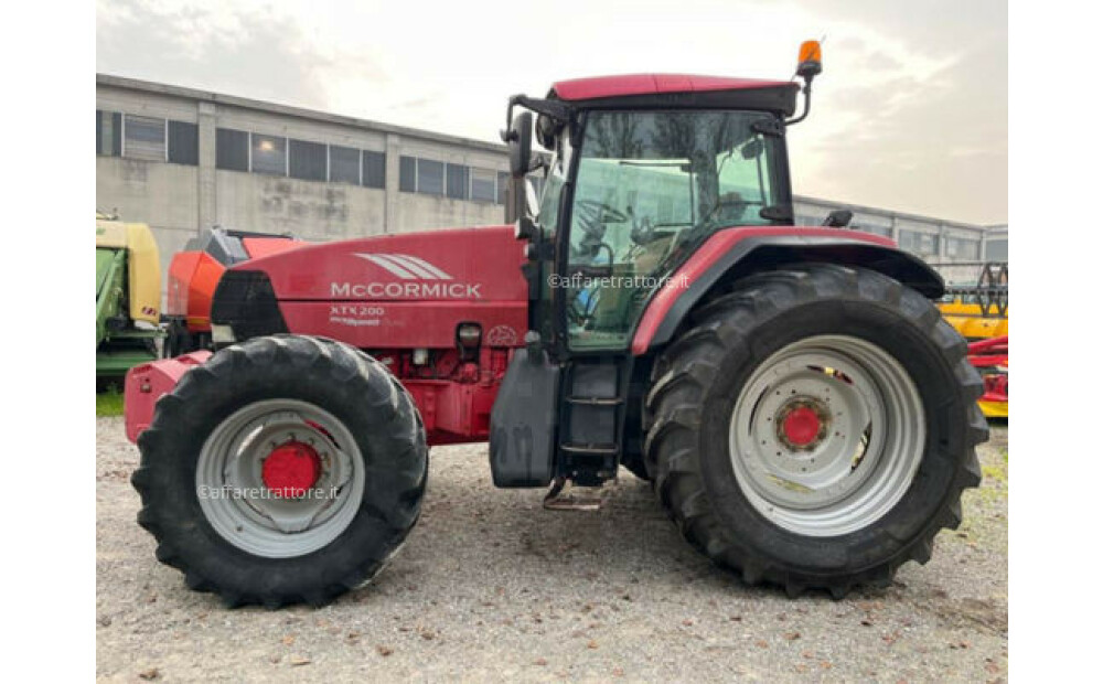 McCormick-Deering XTX 200 Usagé - 7