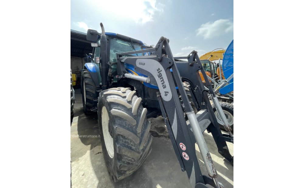 New Holland TS115 D'occasion - 2