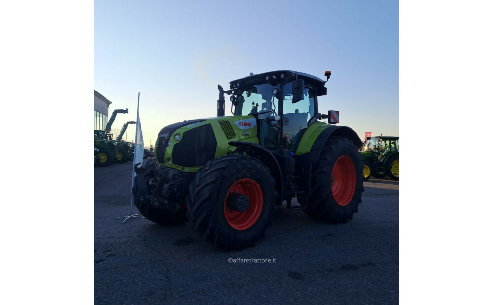 Claas AXION 830 CMATIC d'occasion - 1