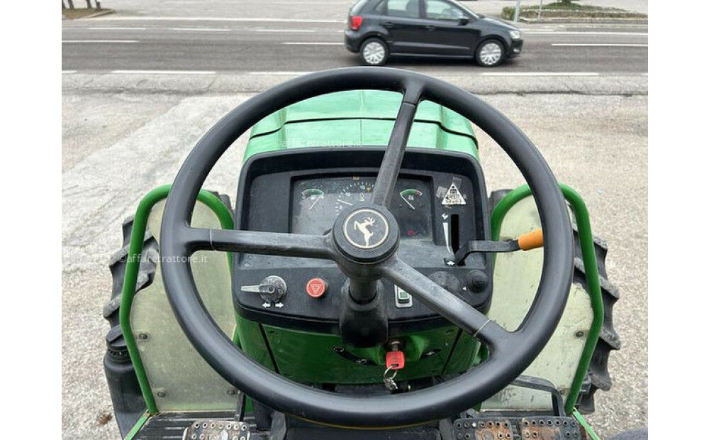 John Deere 5065 E Usato - 10