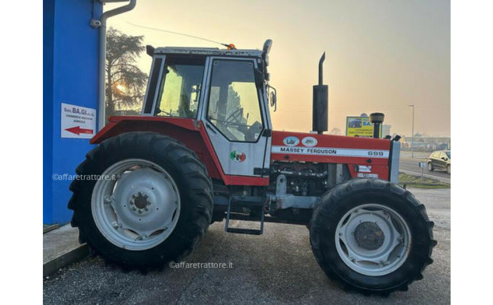 Massey Ferguson 699 d'occasion - 13