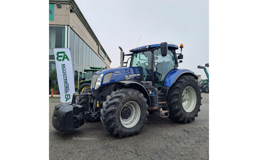 New Holland T7.270 D'occasion - 1