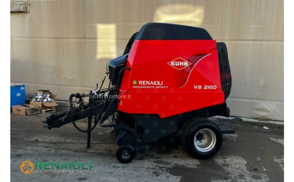 Presse à balles rondes à chambre variable Kuhn VB 2160 AUTOPLUS KUHN (SS977) d'occasion - 5