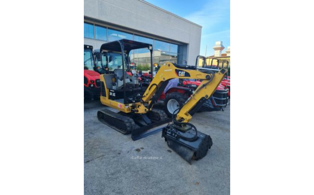 Caterpillar 301.8C d'occasion - 1