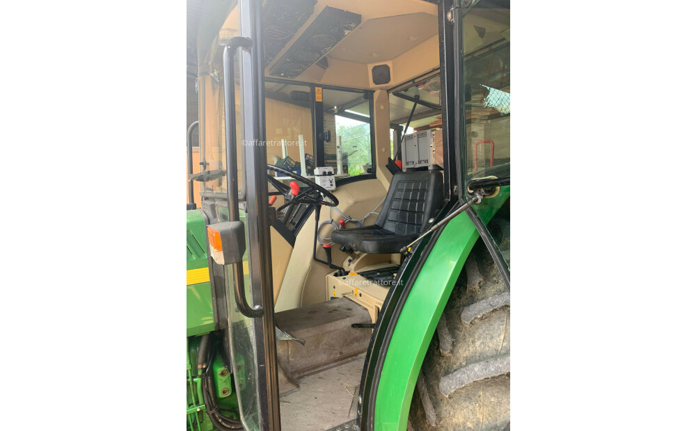 John Deere 5500 D'occasion - 13