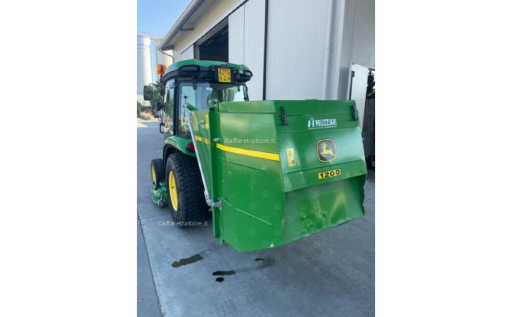 John Deere 3720 d'occasion - 4