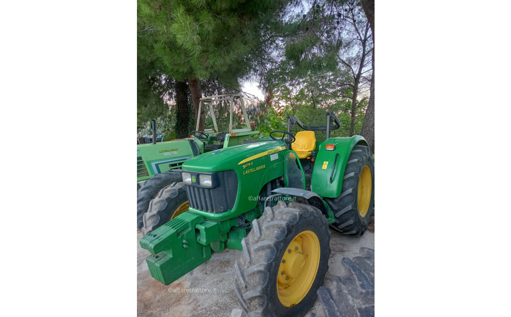 John Deere 5075 E D'occasion - 2