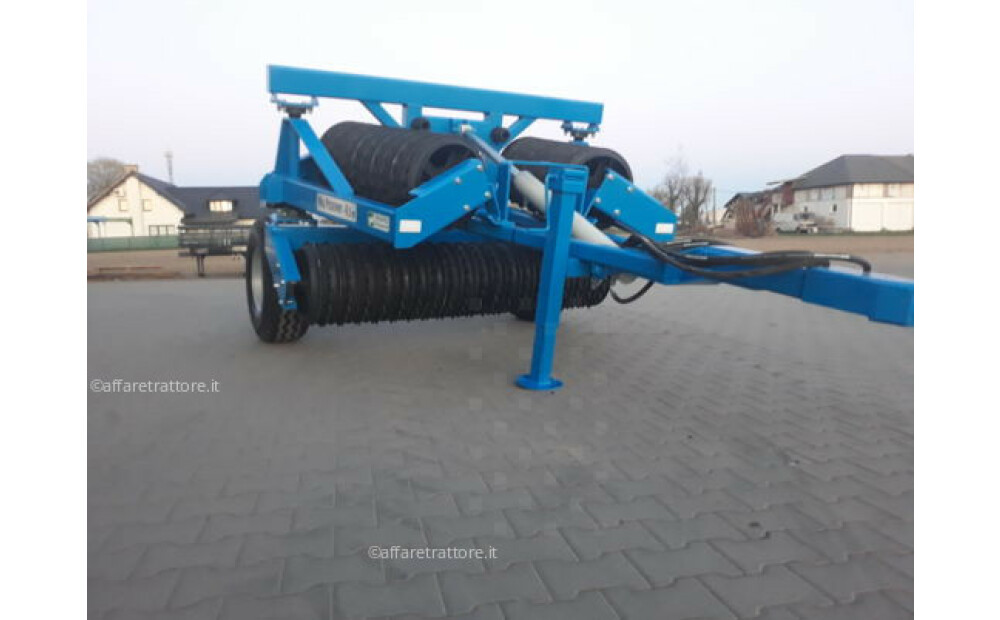 Agro Chłopecki Agro Chłopecki Agro Chłopecki Cambridge Walze 4,5 m fi450 0/ rouleau cambridge/ rouleau cambridge Nouveau - 5