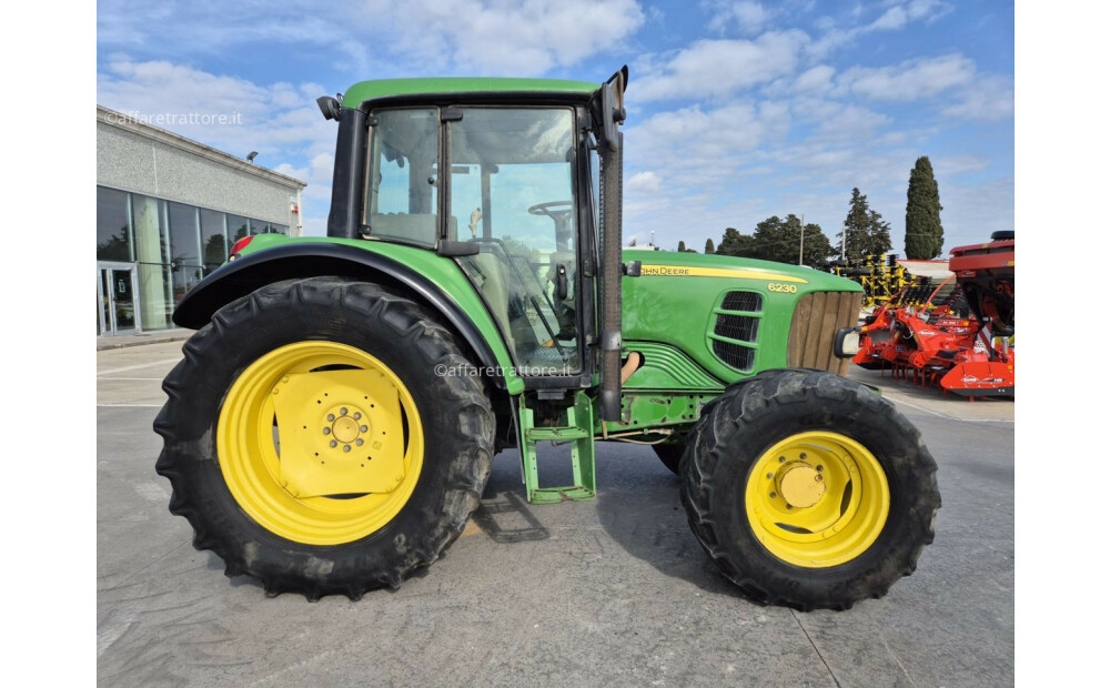 John Deere 6230 d'occasion - 4