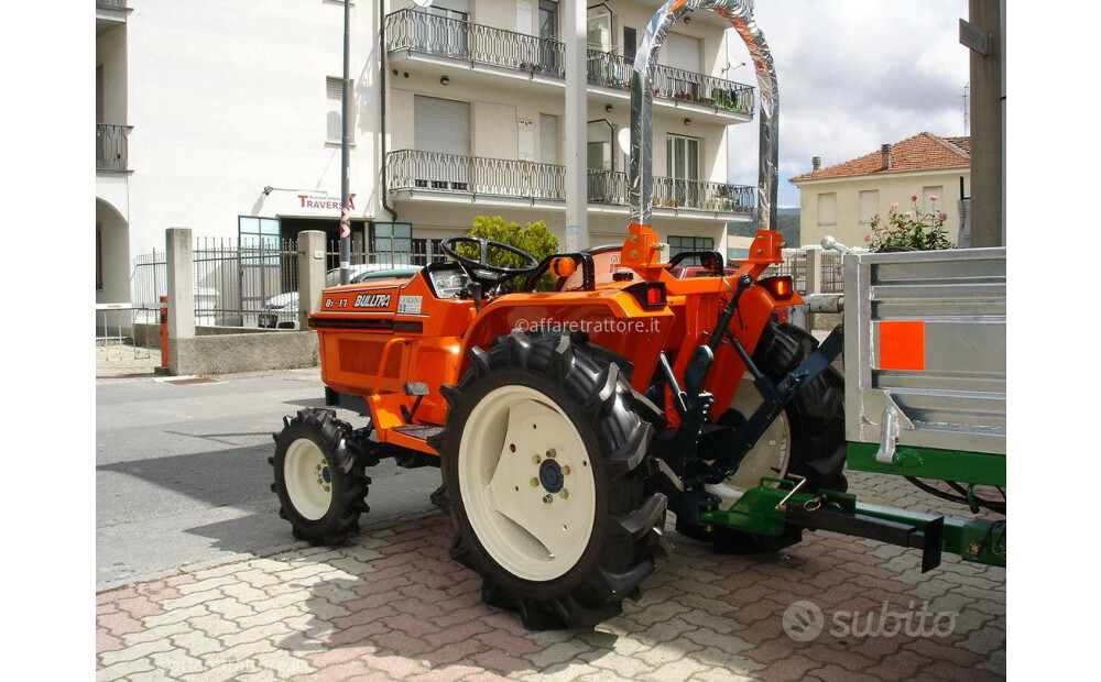 Kubota Bulltra B1-17 Usato - 3