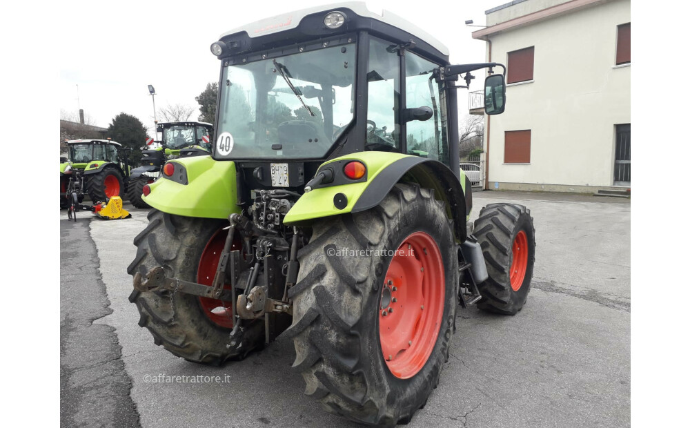 Tracteur CLAAS AXOS 330 - 4