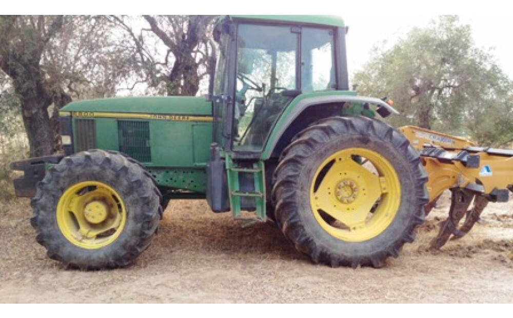 John Deere 6800 Usato - 1