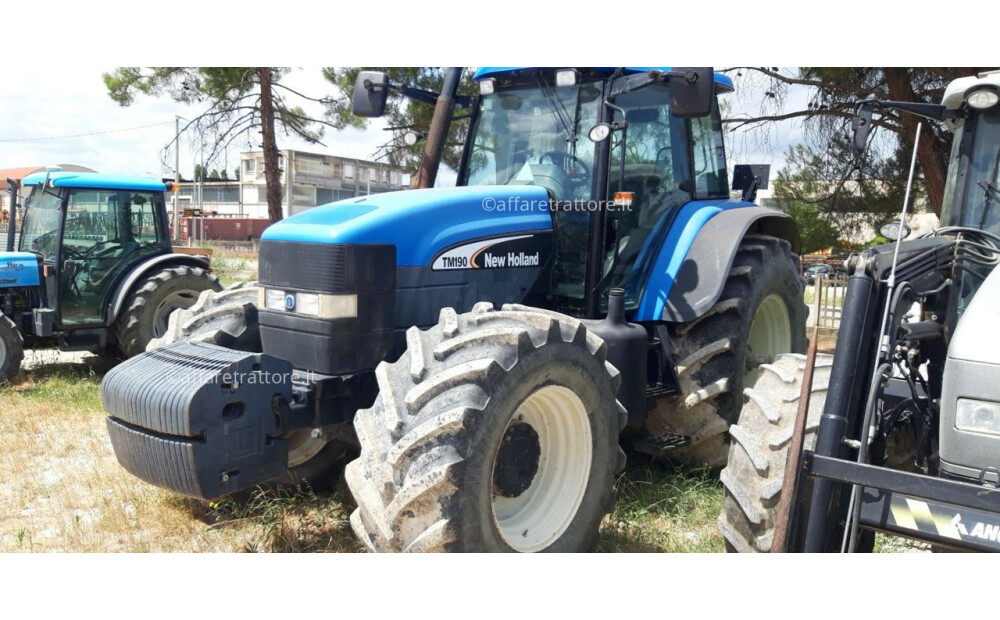 New Holland TM 190 D'occasion - 4