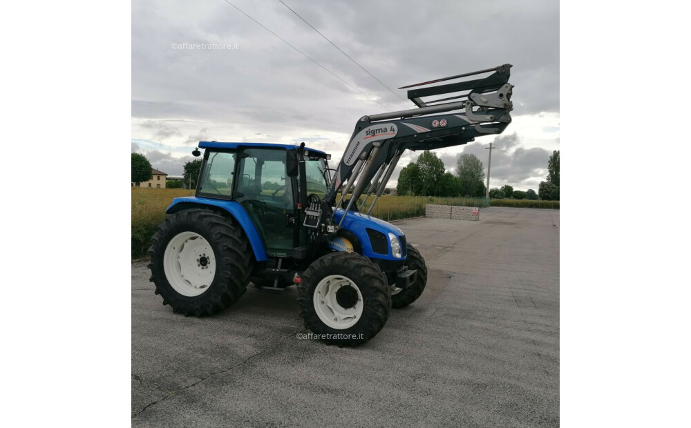 New Holland TL100A Usato - 3